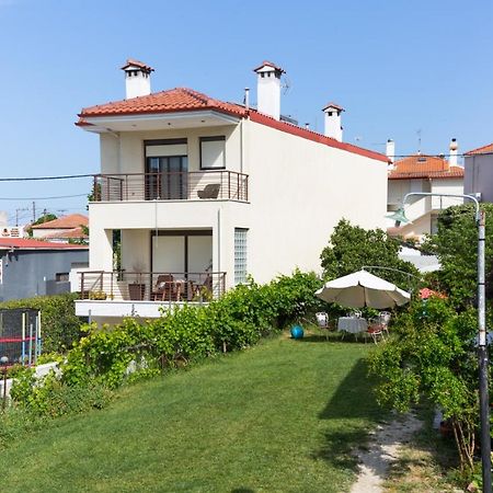 Villa Vardakas Pefkochori 페프코초리 외부 사진